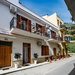 Casa Dei Coralli Panoramic Sea View Centro Storico By Sicily Solutions 度假居 *