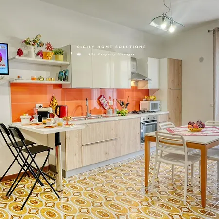 Casa Dei Coralli Panoramic Sea View Centro Storico By Sicily Solutions * Castellammare del Golfo