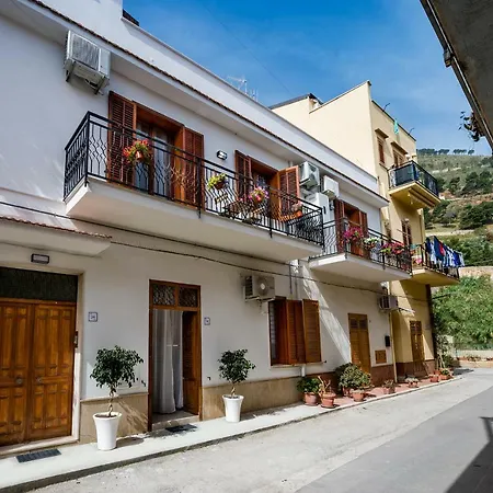 Casa Dei Coralli Holiday home *