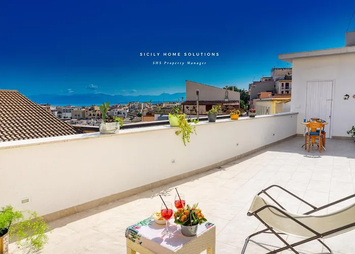 Casa Dei Coralli Panoramic Sea View Centro Storico By Sicily Solutions Prázdninový dům