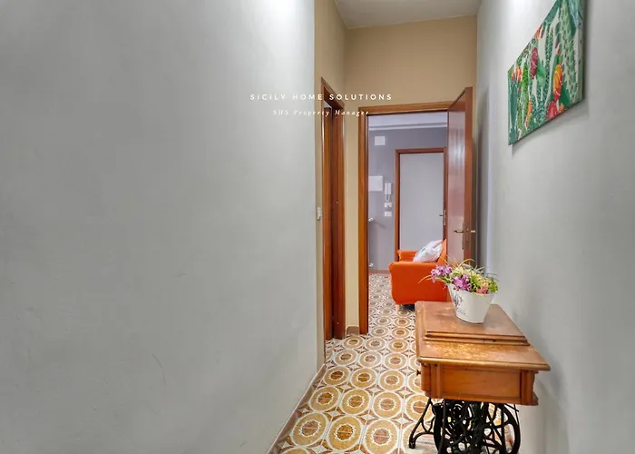 Casa Dei Coralli Panoramic Sea View Centro Storico By Sicily Solutions * Castellammare del Golfo