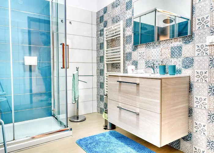 Prázdninový dům Casa Dei Coralli Panoramic Sea View Centro Storico By Sicily Solutions *