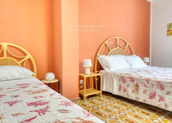 Casa Dei Coralli Panoramic Sea View Centro Storico By Sicily Solutions Prázdninový dům